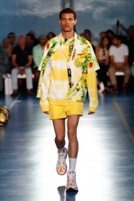 Look 37