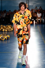 Look 50