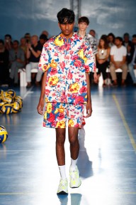 Look 64