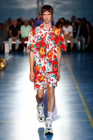 Look 70