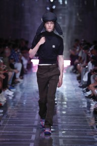 Look 1