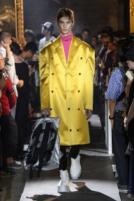 Look 5