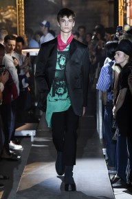 Look 15