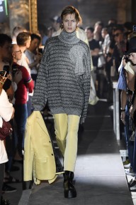 Look 23