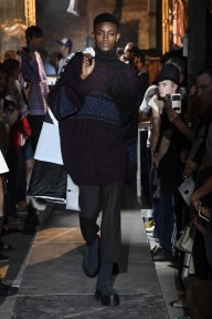 Look 30