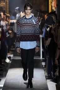 Look 44
