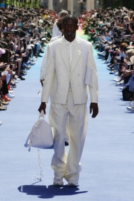 Look 11