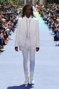 Look 3