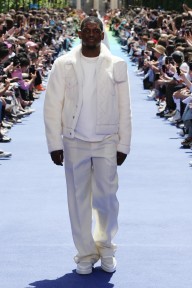 Look 7