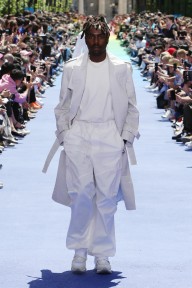 Look 9