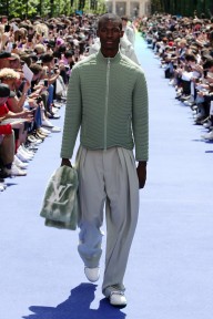 Look 24