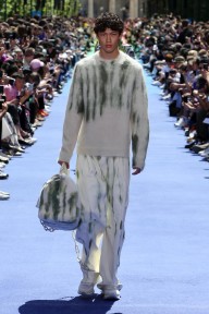 Look 26