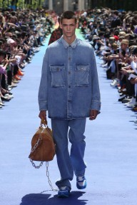 Look 49