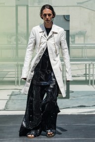 Look 19