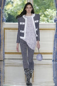 Look 11