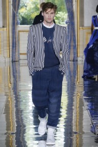 Look 22