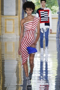 Look 32