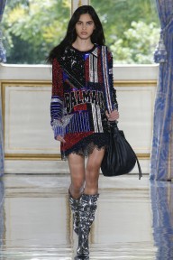 Look 50