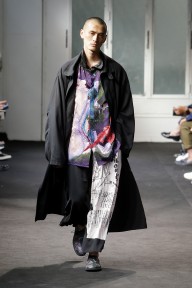 Look 28