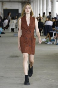 Look 32