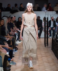 Look 15
