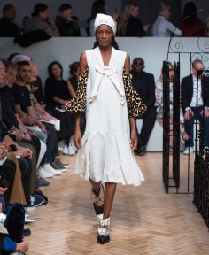 Look 26