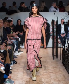 Look 30