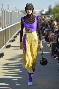 Look 37