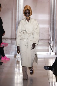 Look 14