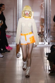 Look 18