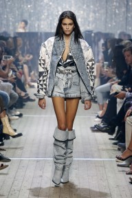 Look 4