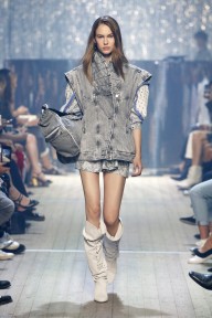 Look 11