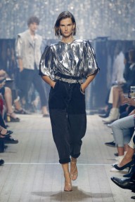 Look 12