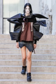 Look 7