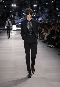 Look 17