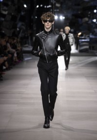 Look 44