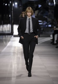 Look 50