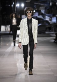 Look 75