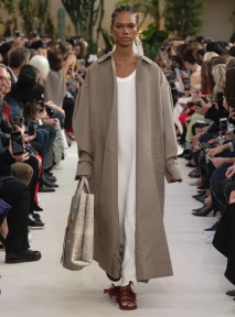 Look 17