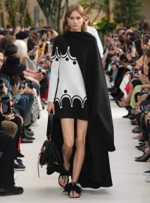 Look 19