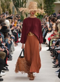 Look 37
