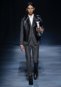 Look 37