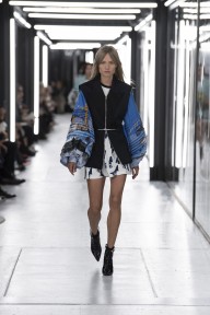 Look 5