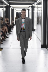 Look 11