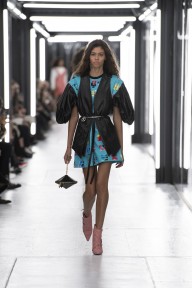 Look 26