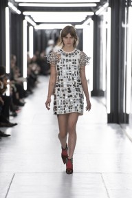 Look 30