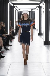 Look 34