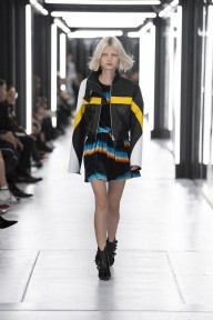 Look 35
