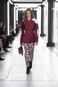 Look 37