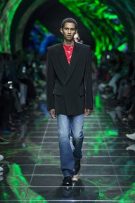 Look 48